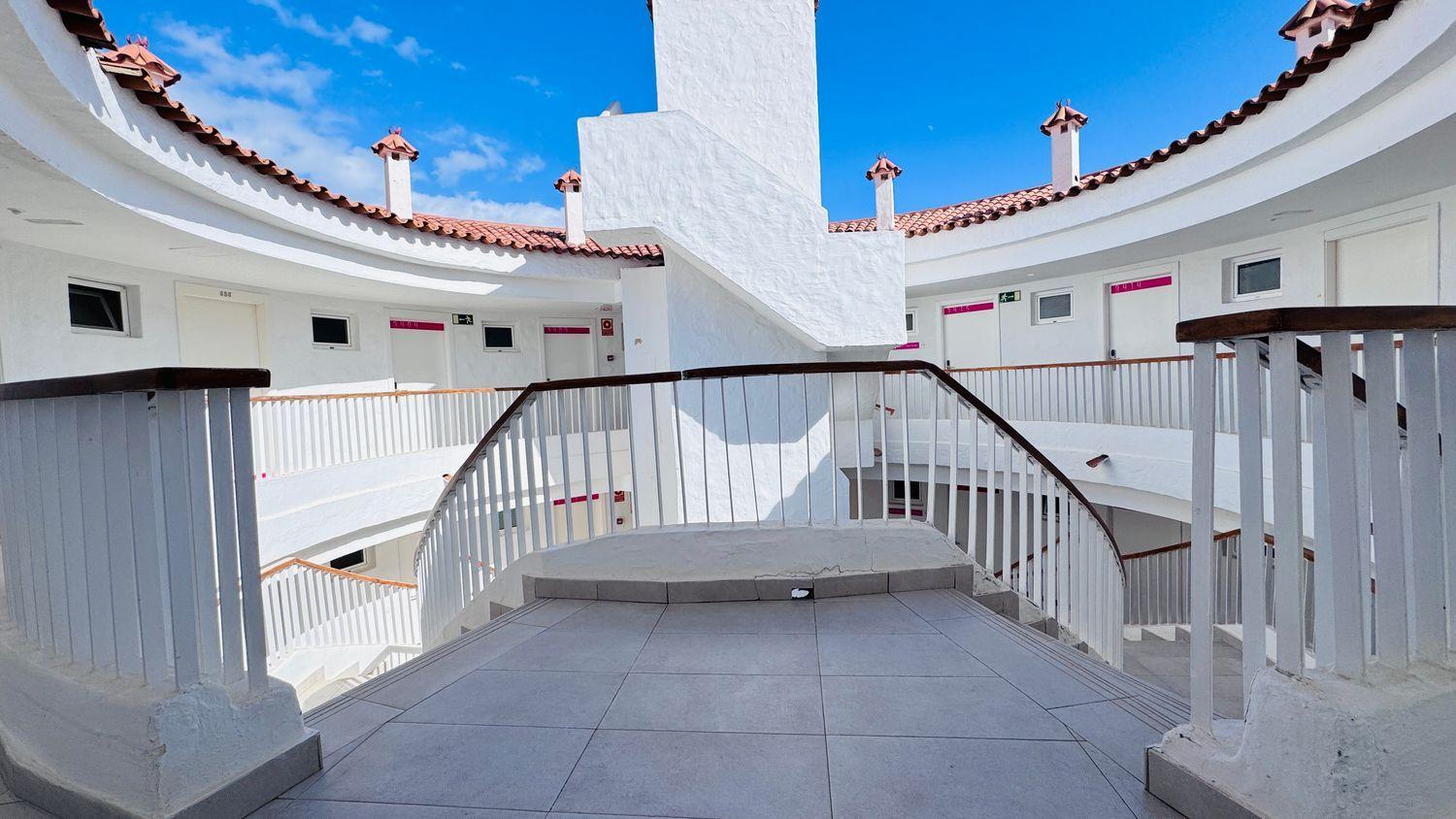 Flat for Sale in San Bartolomé de Tirajana