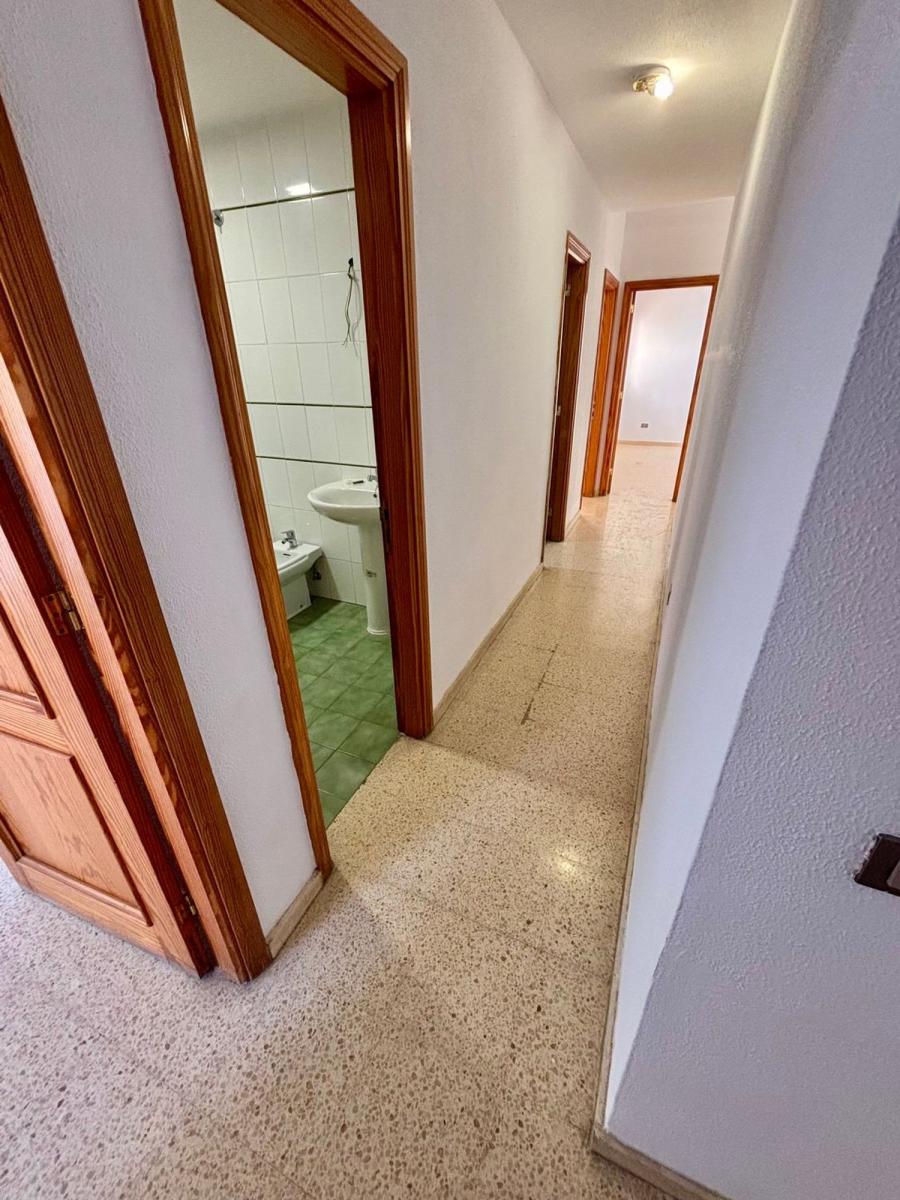 Flat for Sale in Gáldar