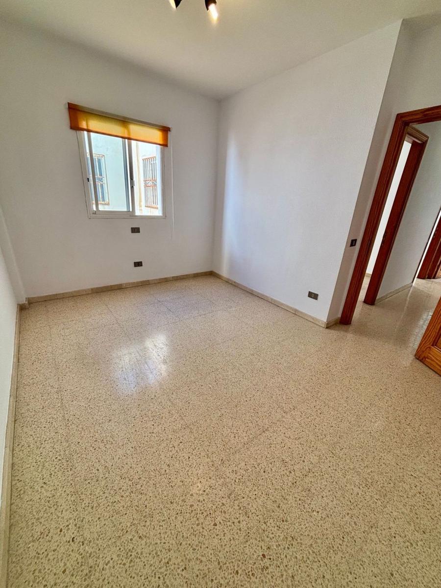 Flat for Sale in Gáldar