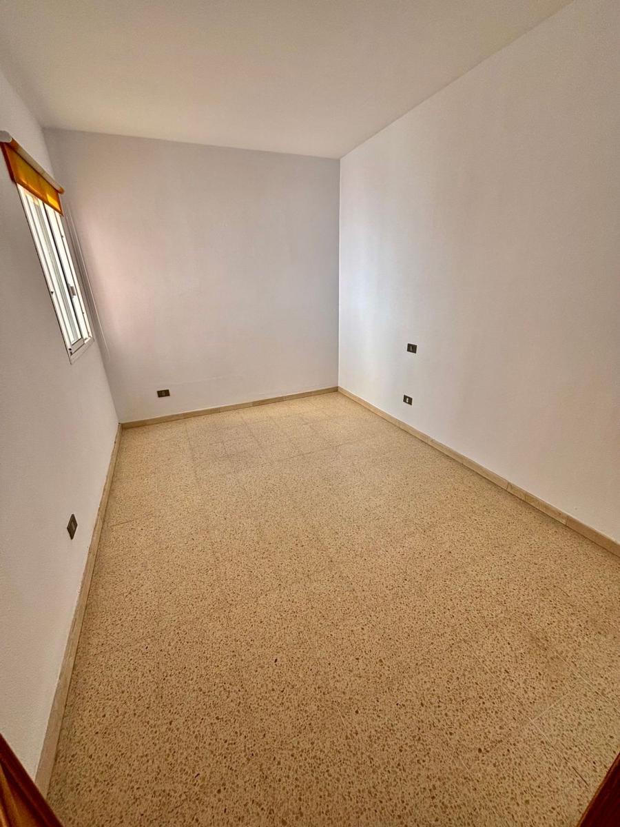 Flat for Sale in Gáldar