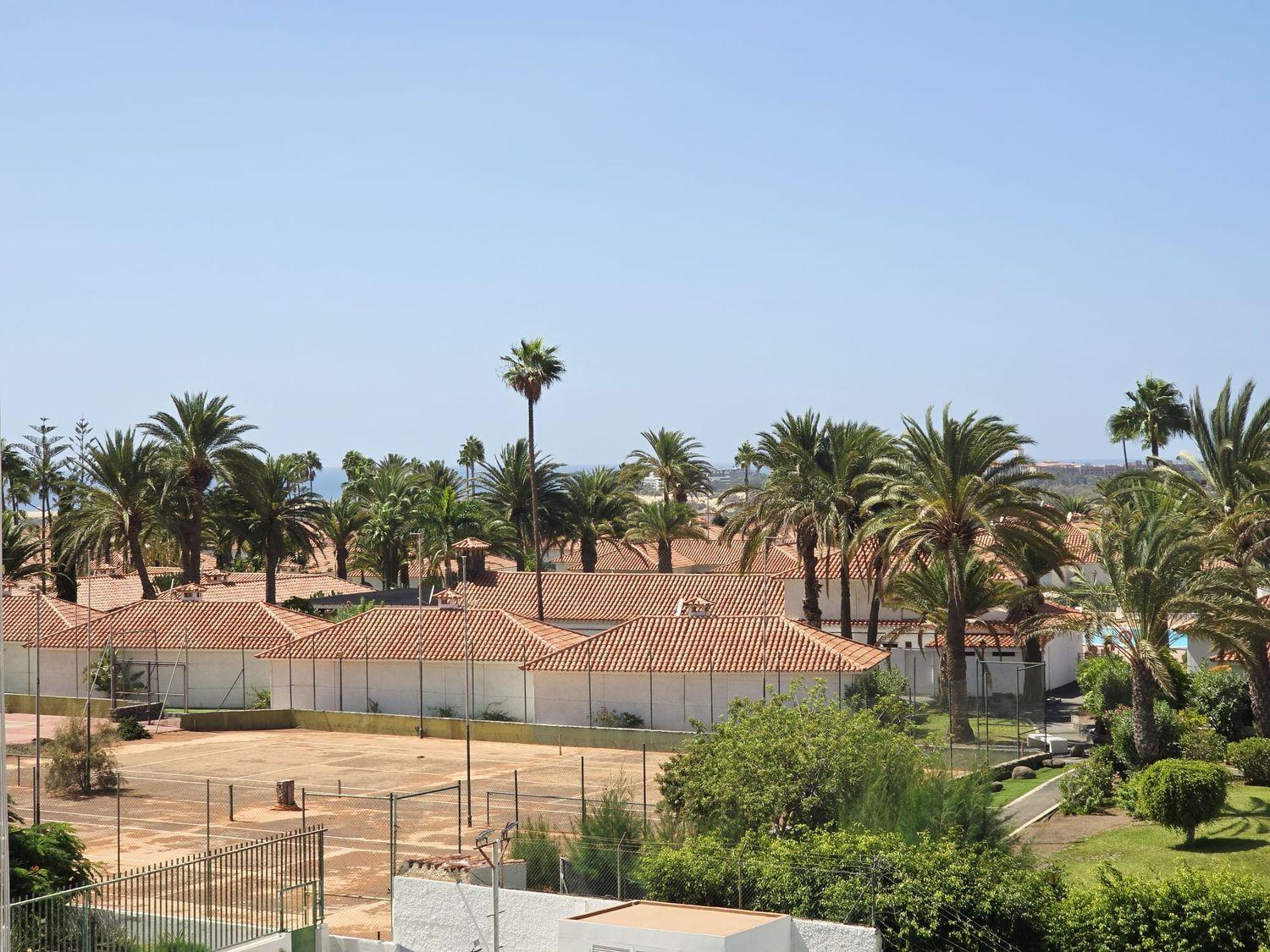 Flat for Sale in San Bartolomé de Tirajana