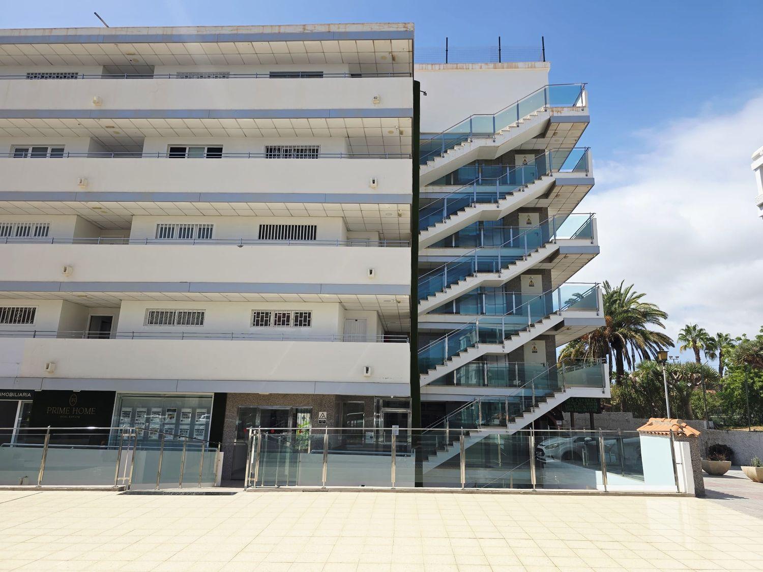 Flat for Sale in San Bartolomé de Tirajana
