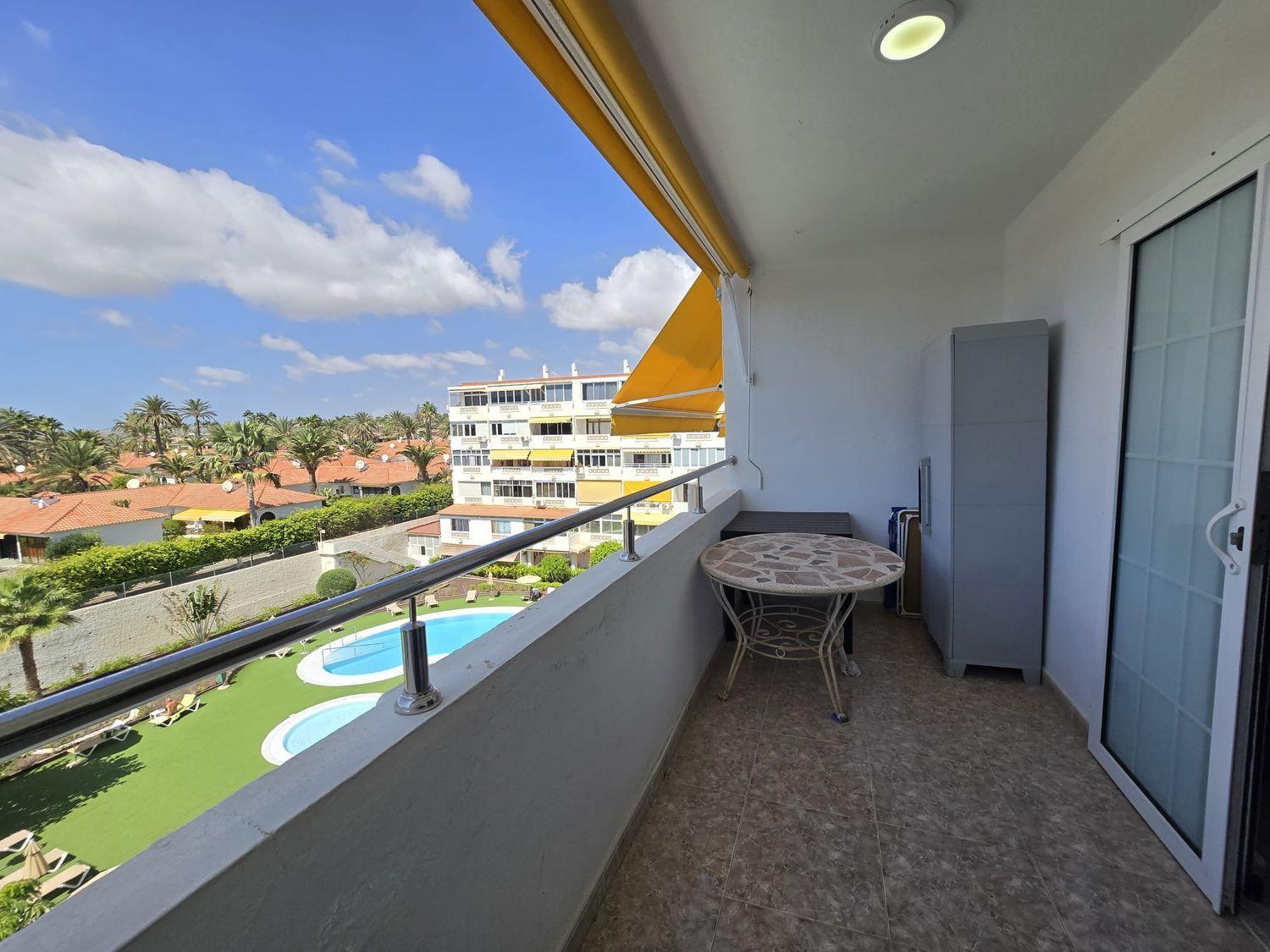 Flat for Sale in San Bartolomé de Tirajana