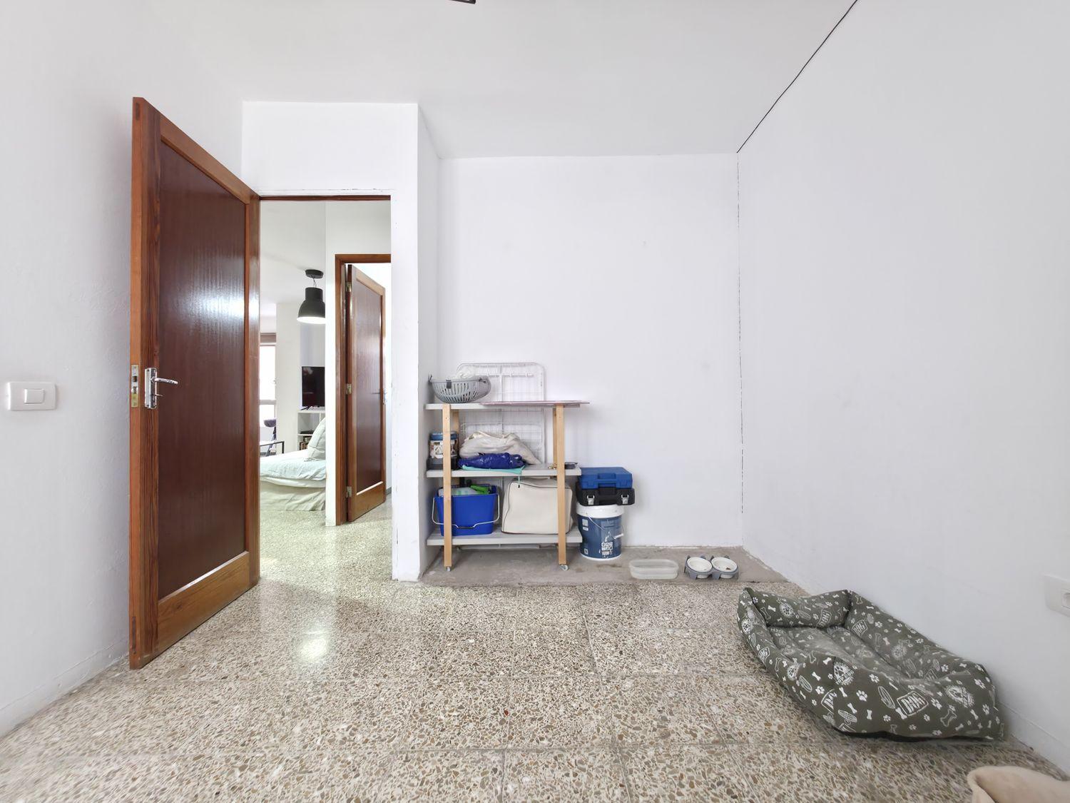 Flat for Sale in Las Palmas de Gran Canaria