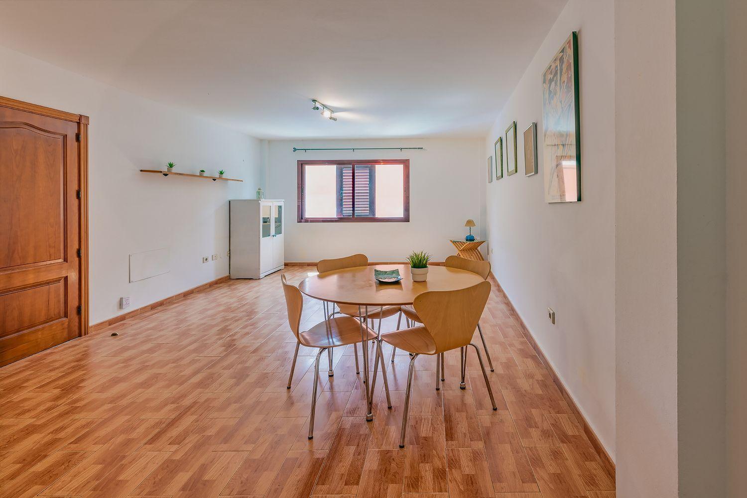 Flat for Sale in Agüimes