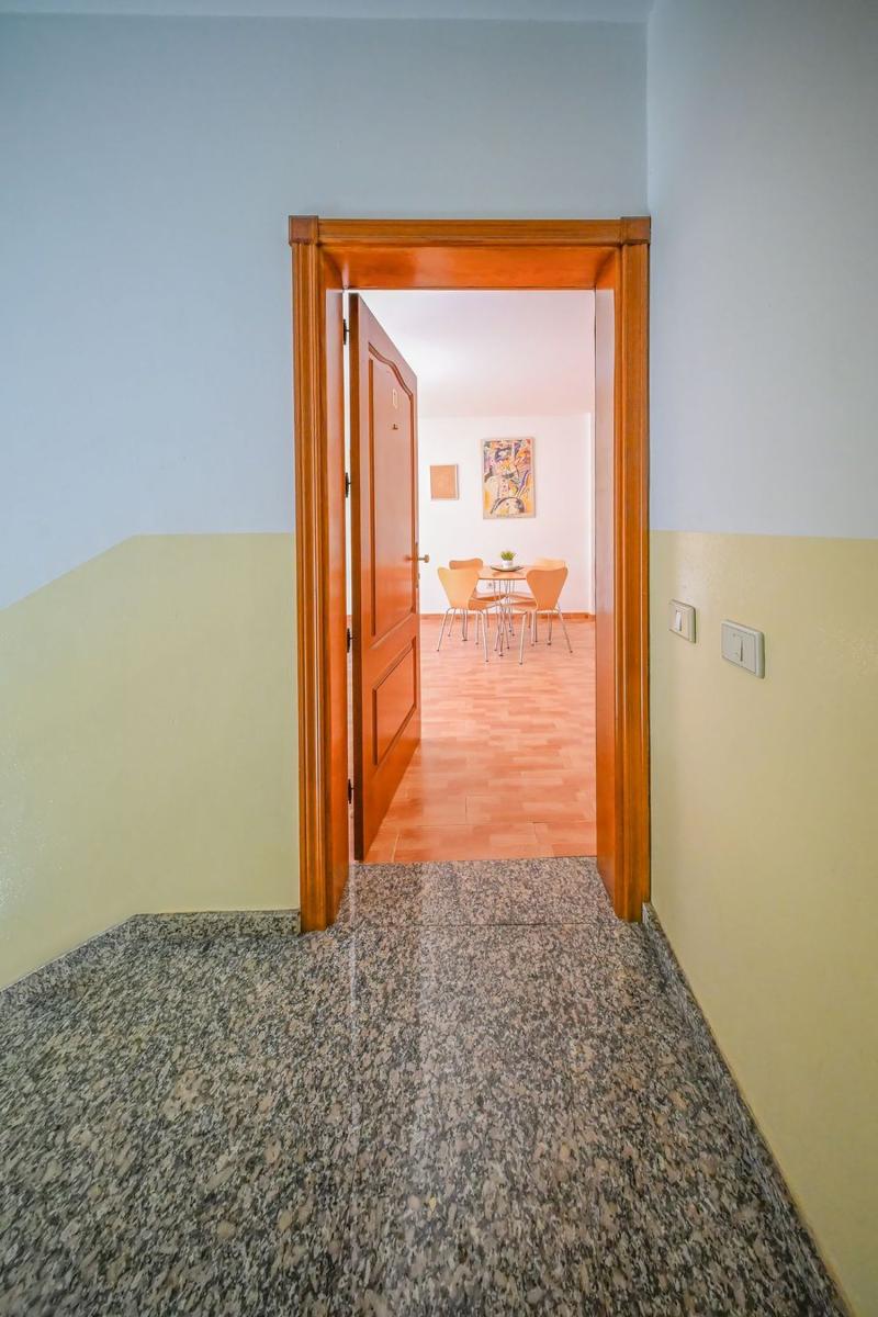 Flat for Sale in Agüimes