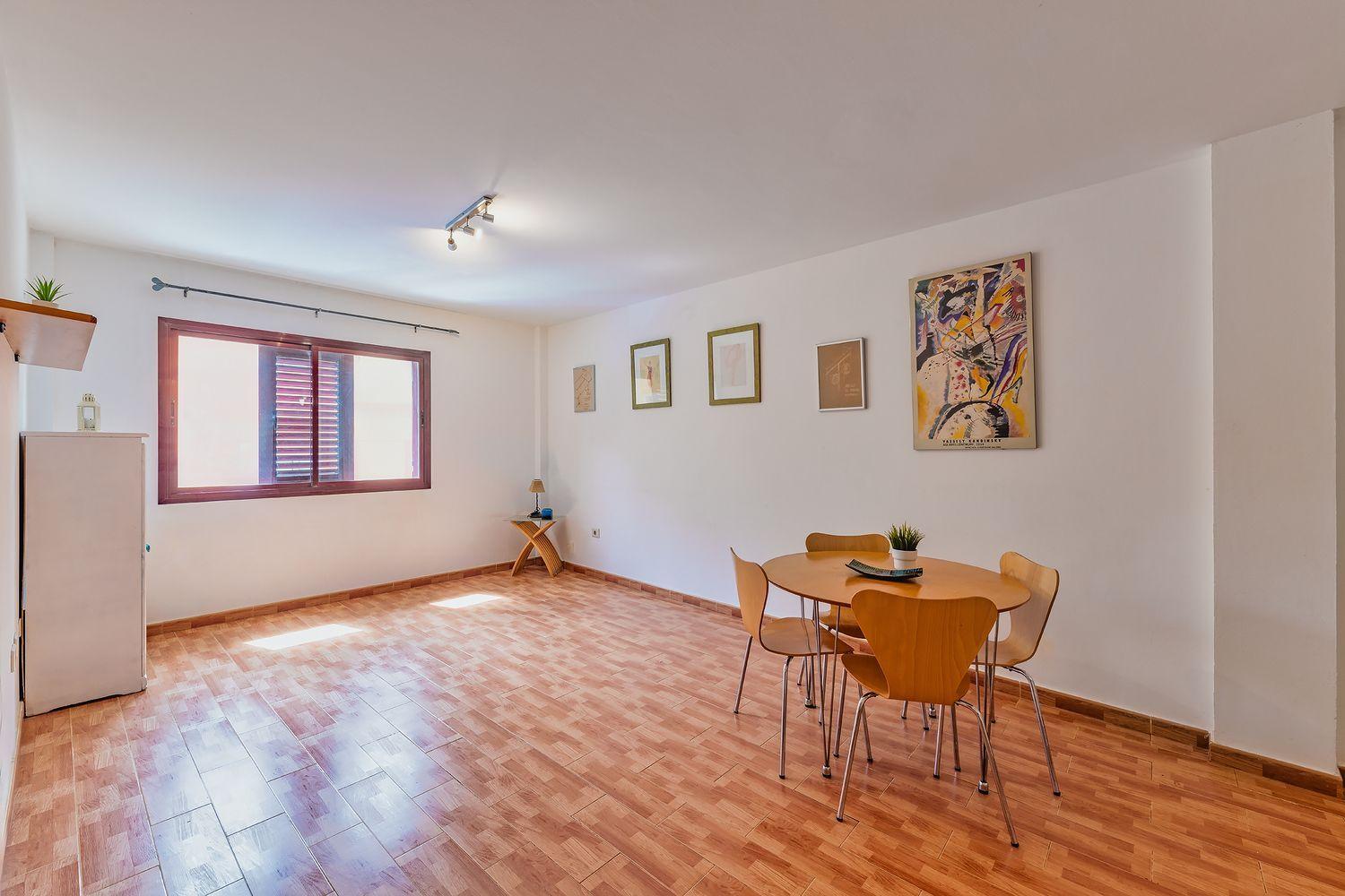 Flat for Sale in Agüimes
