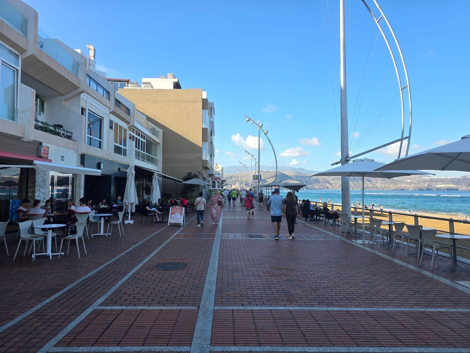 Flat for Sale in Las Palmas de Gran Canaria