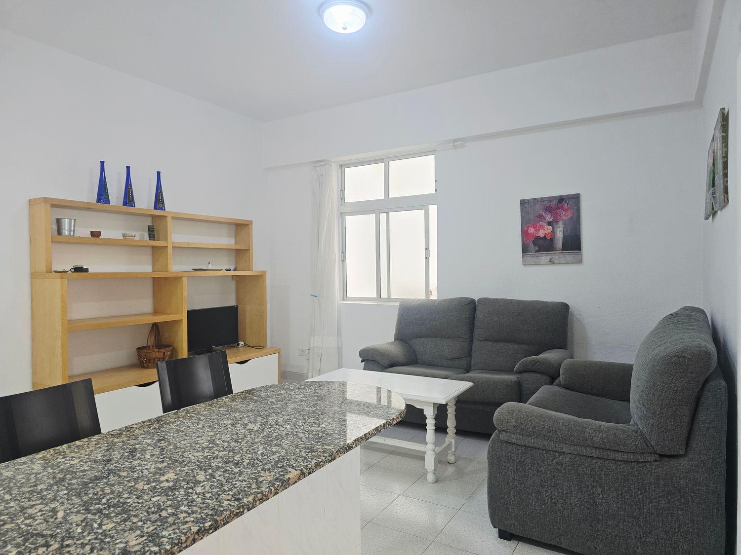 Flat for Sale in Las Palmas de Gran Canaria
