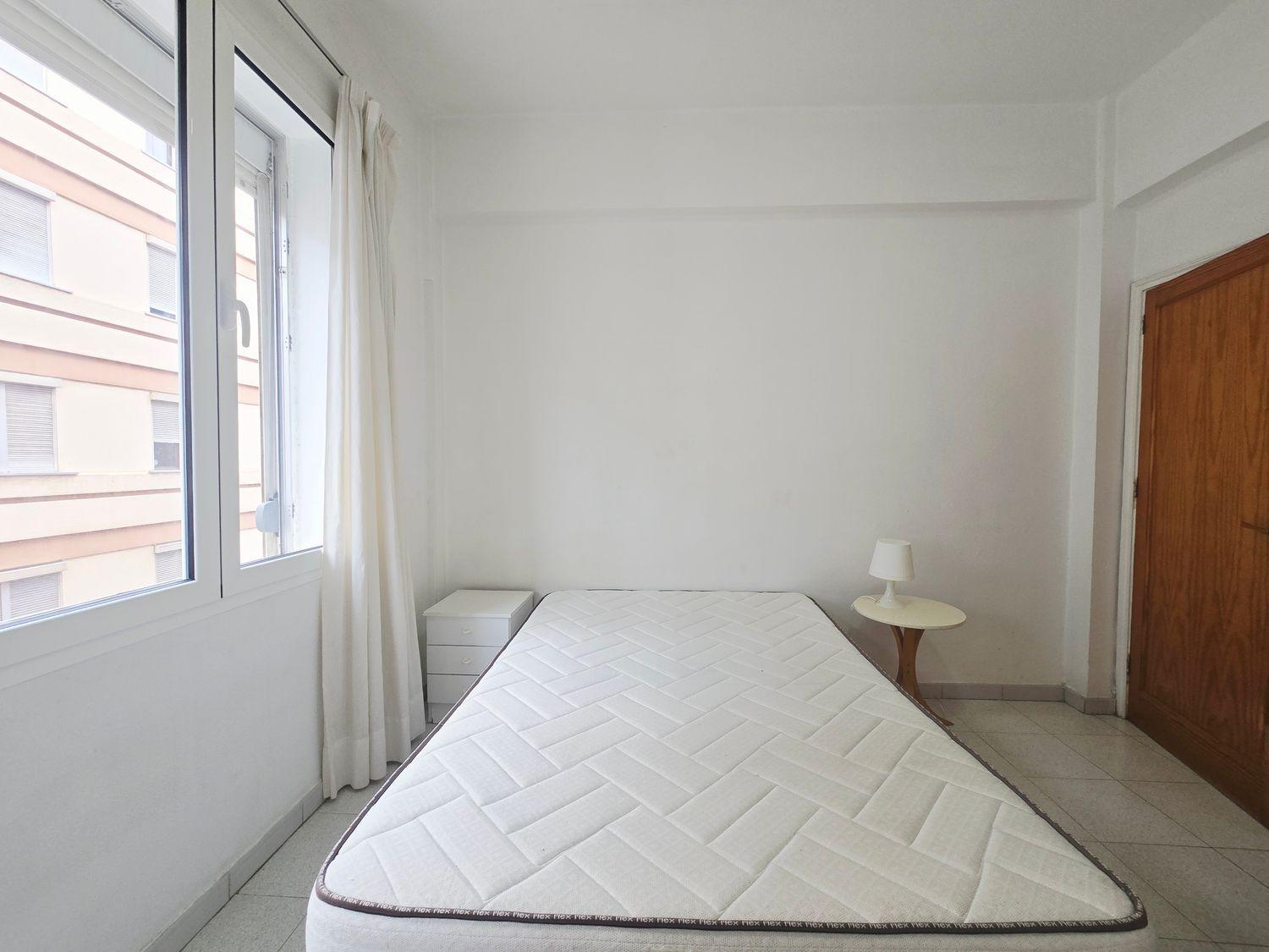 Flat for Sale in Las Palmas de Gran Canaria