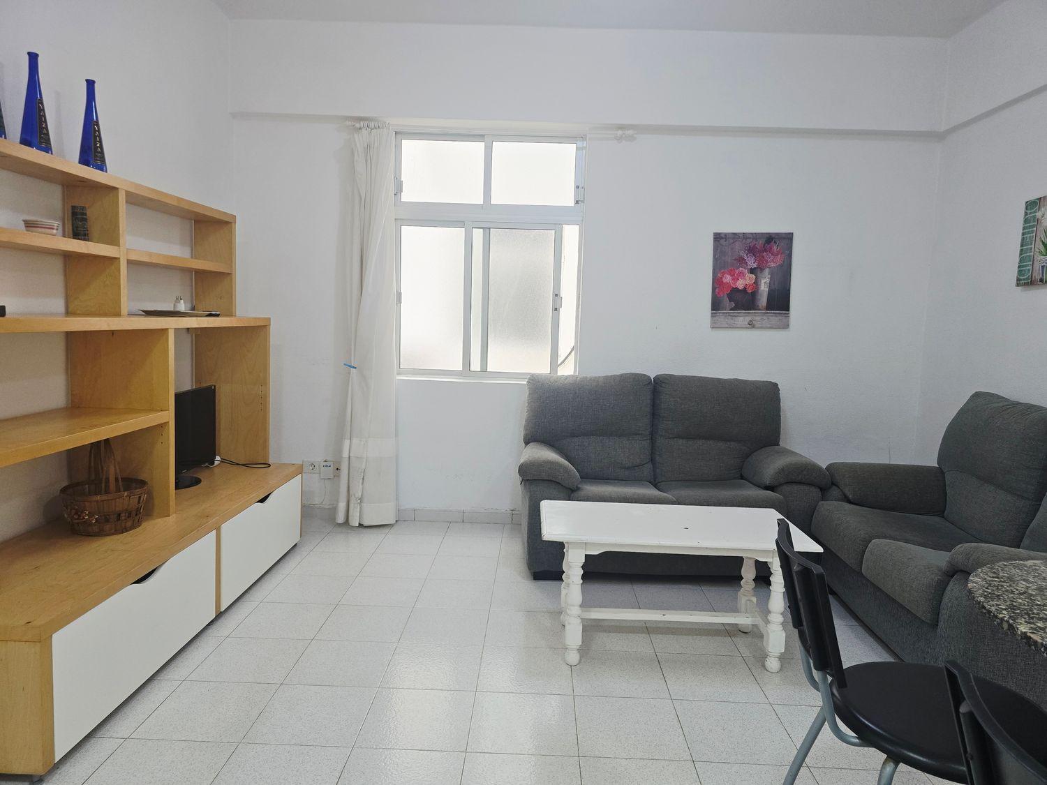 Flat for Sale in Las Palmas de Gran Canaria