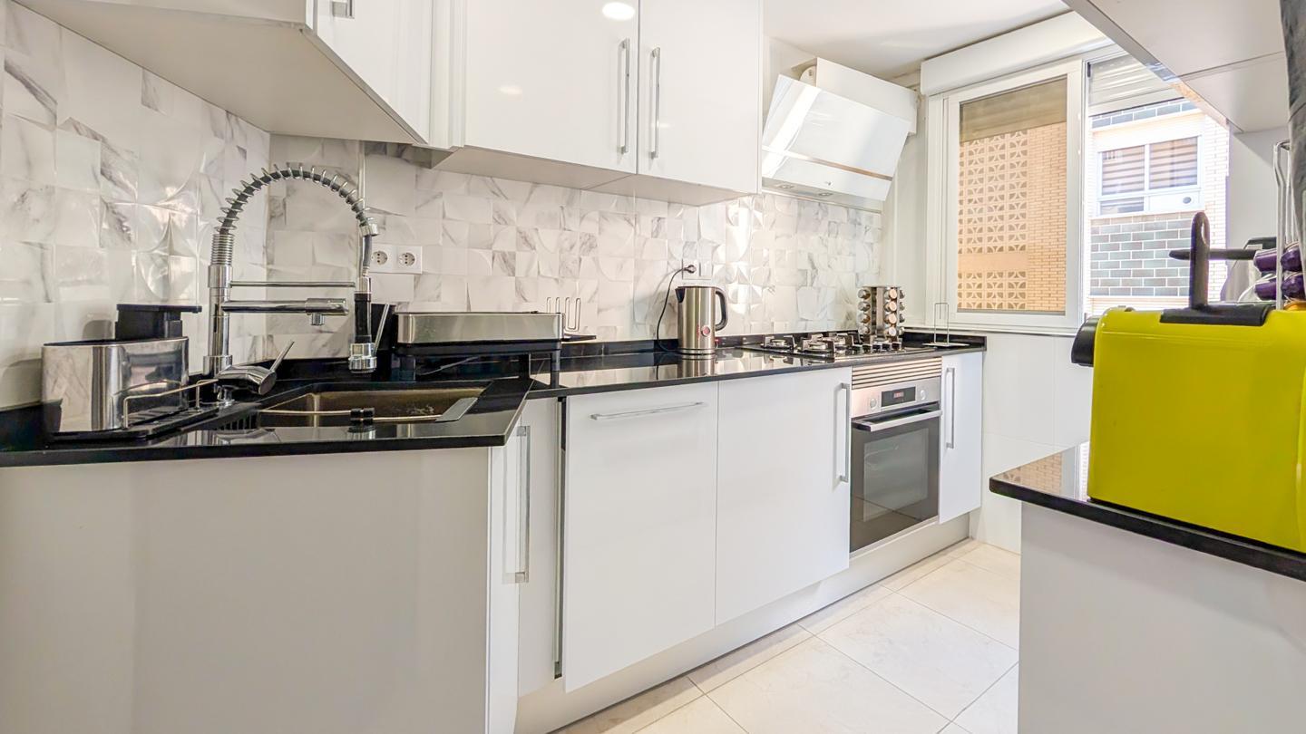 Flat for Sale in Santa Pola