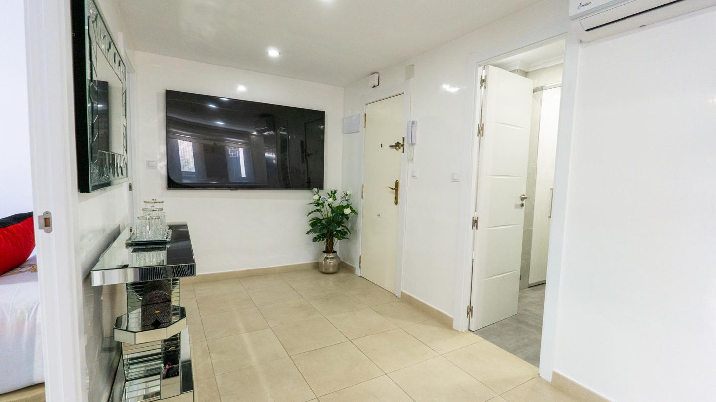 Flat for Sale in Santa Pola