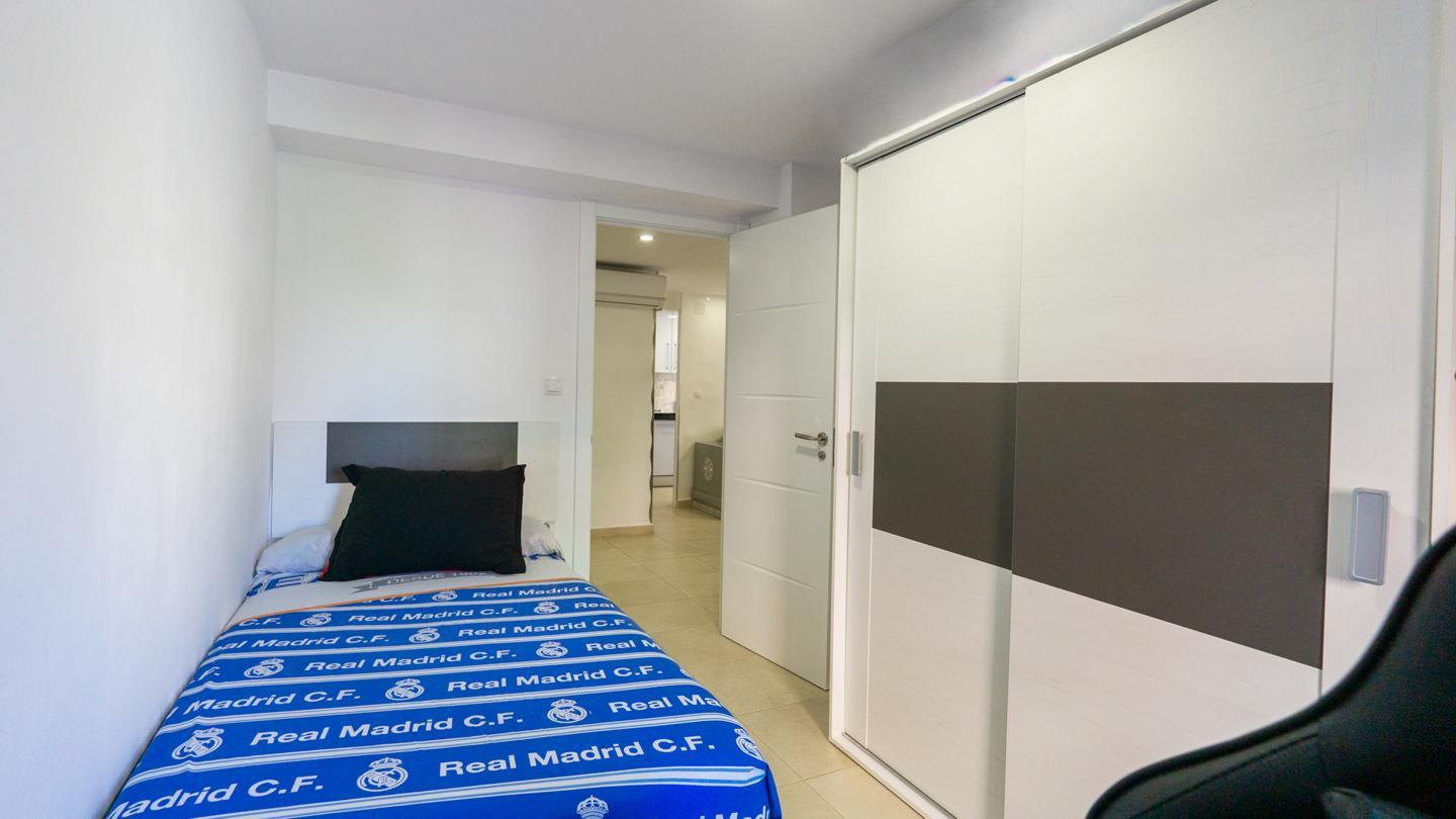 Flat for Sale in Santa Pola