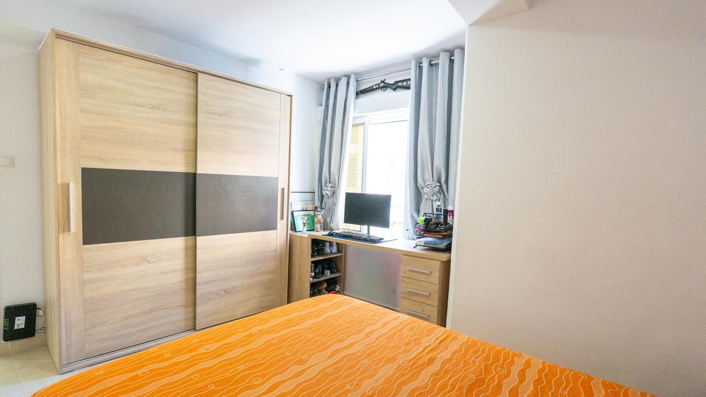 Flat for Sale in Santa Pola