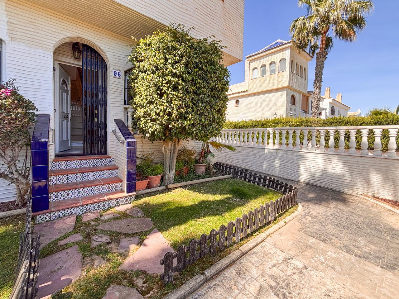 Adosado en Venta en Santa Pola