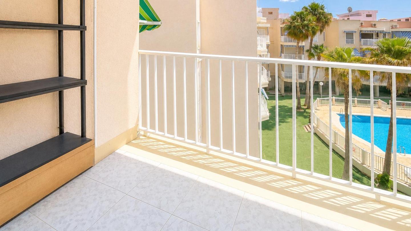Flat for Sale in Santa Pola