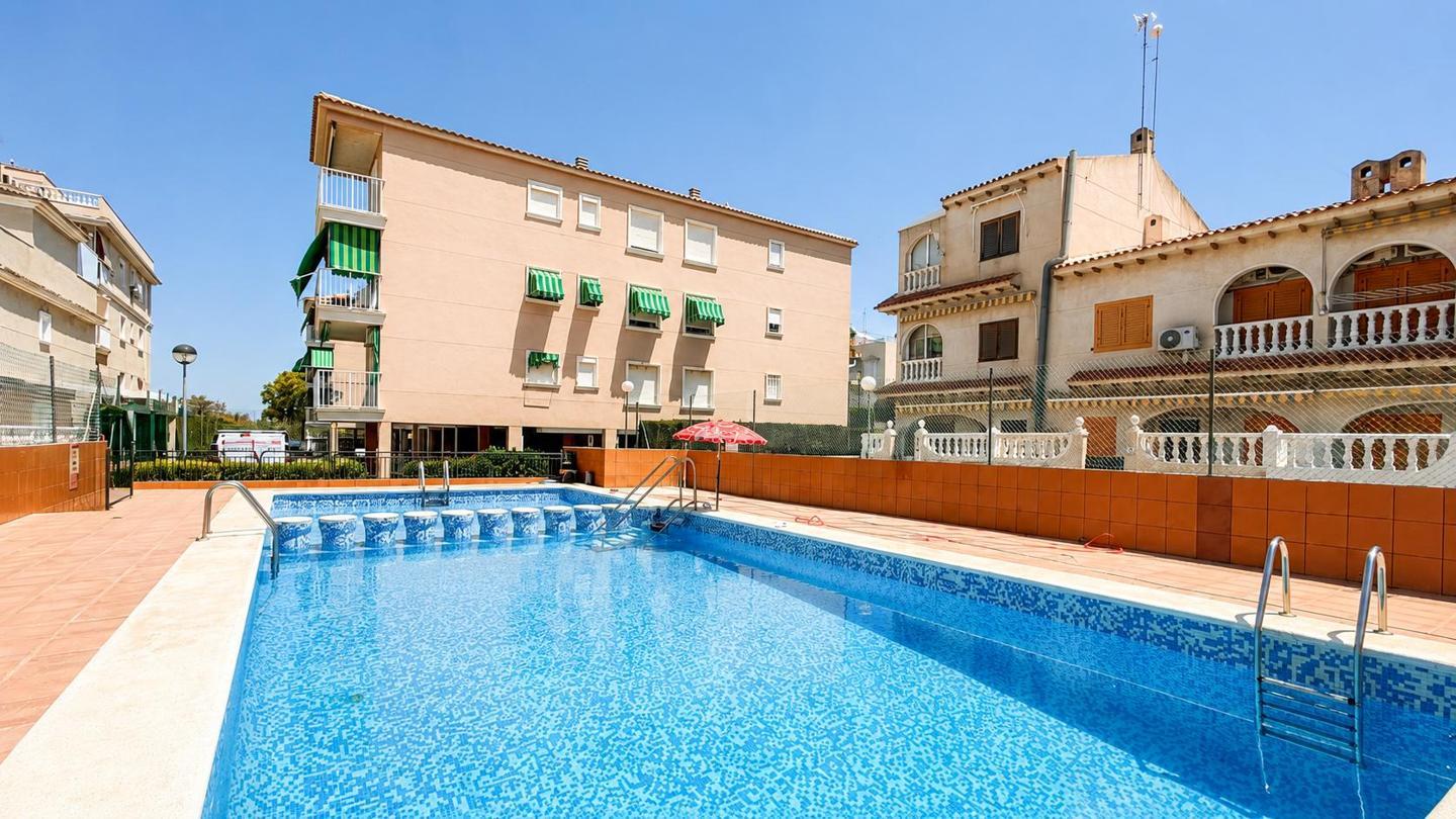 Flat for Sale in Santa Pola