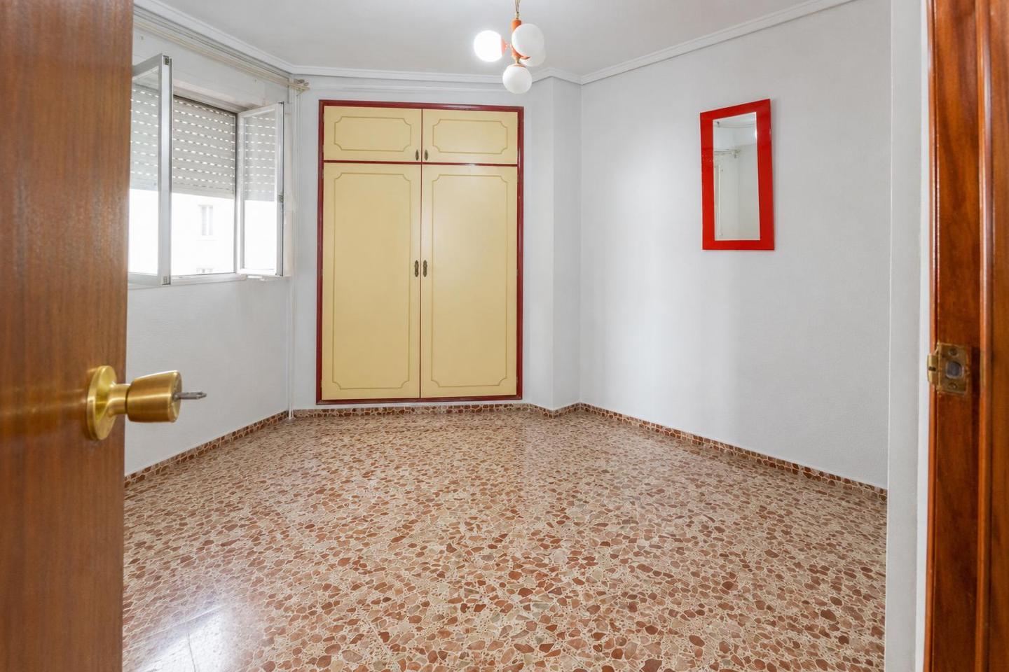 Piso en Venta en Santa Pola
