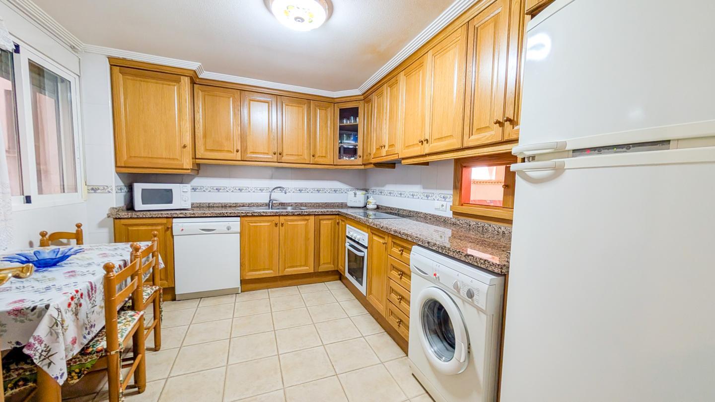Flat for Sale in Santa Pola