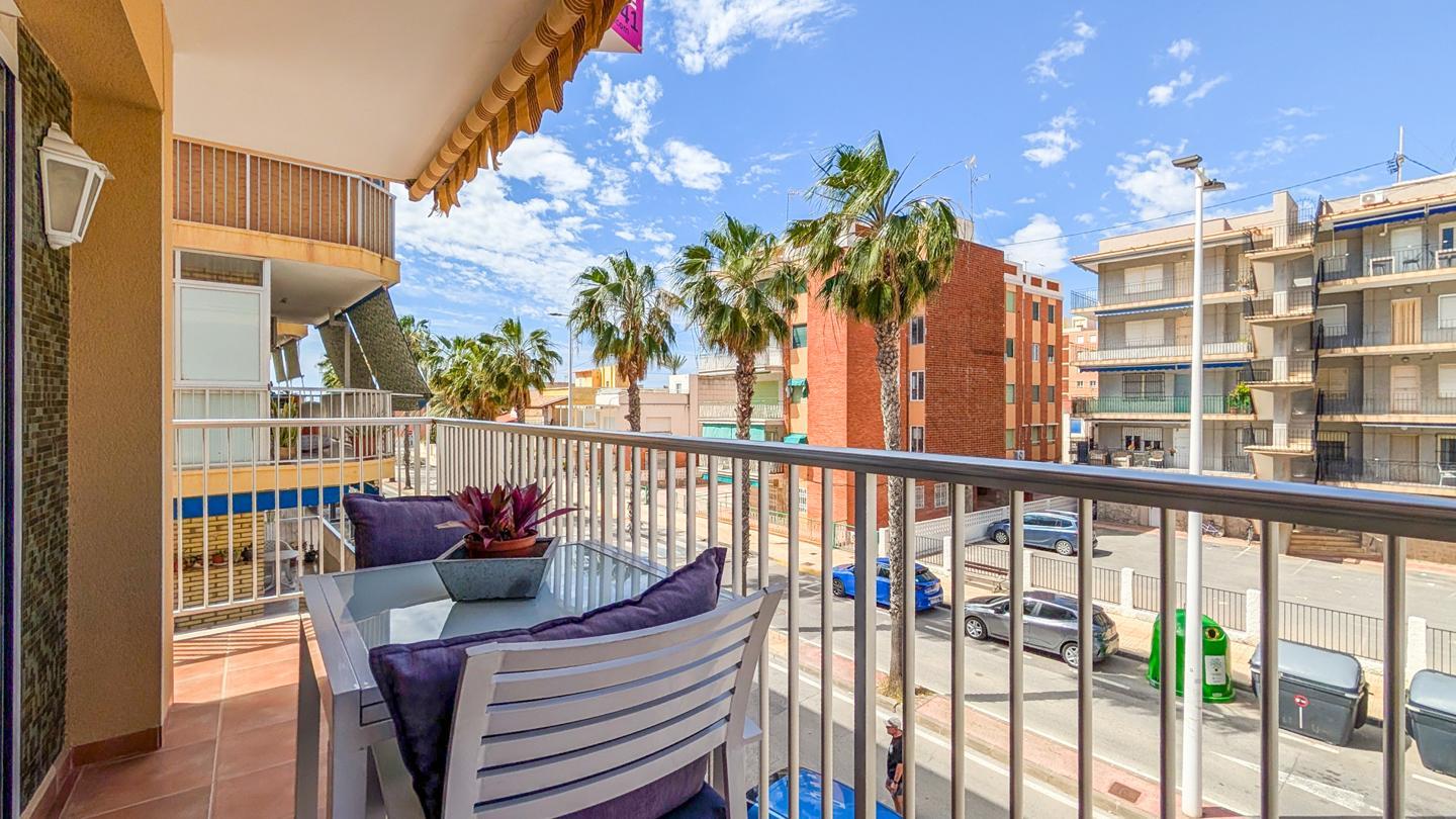 Flat for Sale in Santa Pola