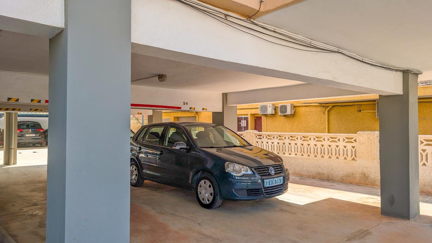 Flat for Sale in Santa Pola