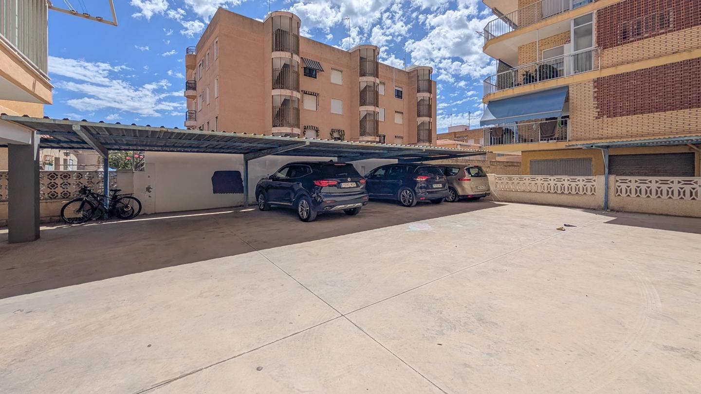 Flat for Sale in Santa Pola