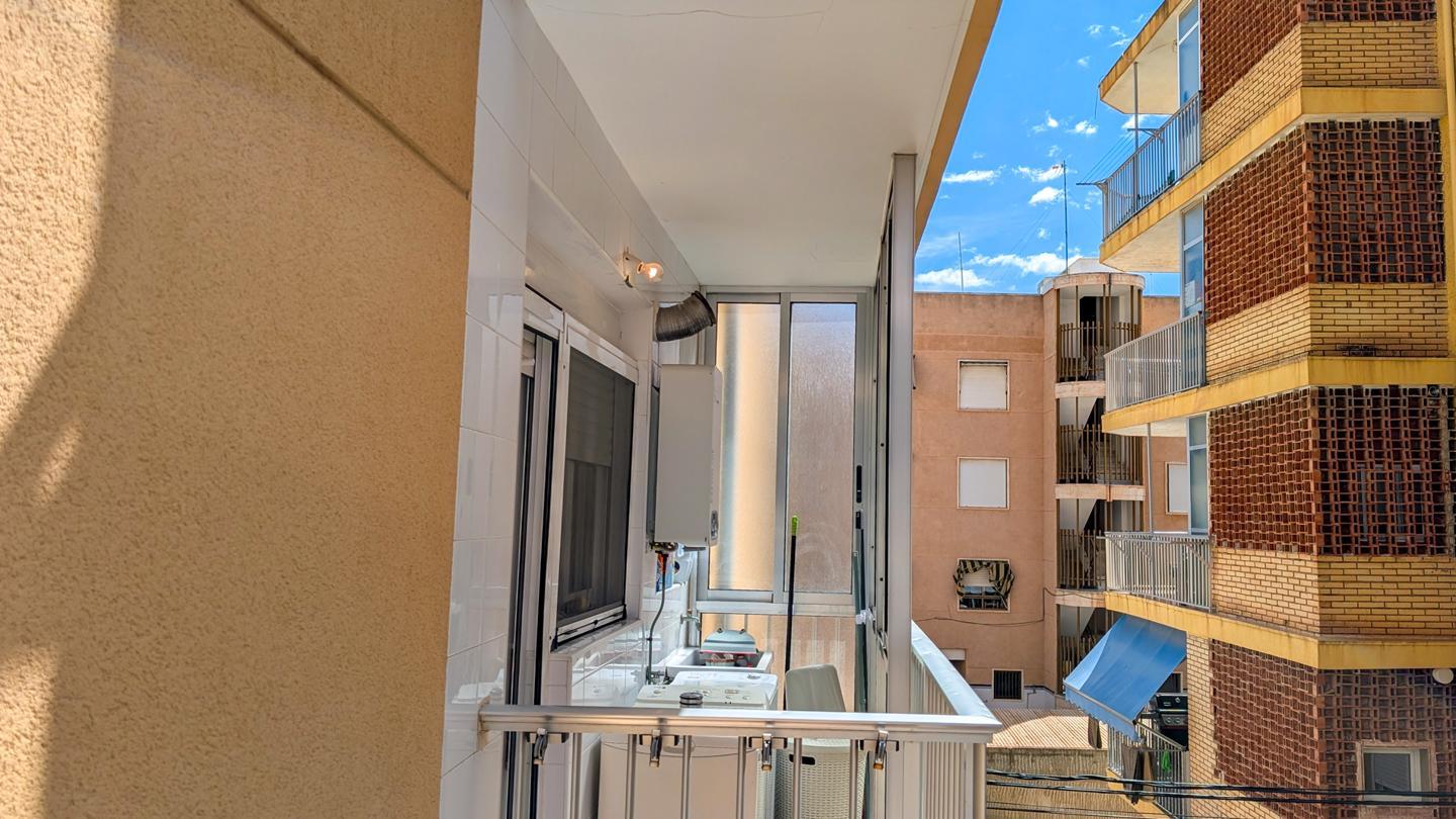 Flat for Sale in Santa Pola