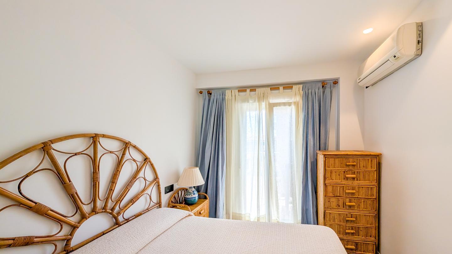 Flat for Sale in Santa Pola