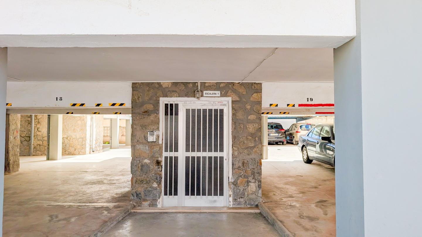 Flat for Sale in Santa Pola