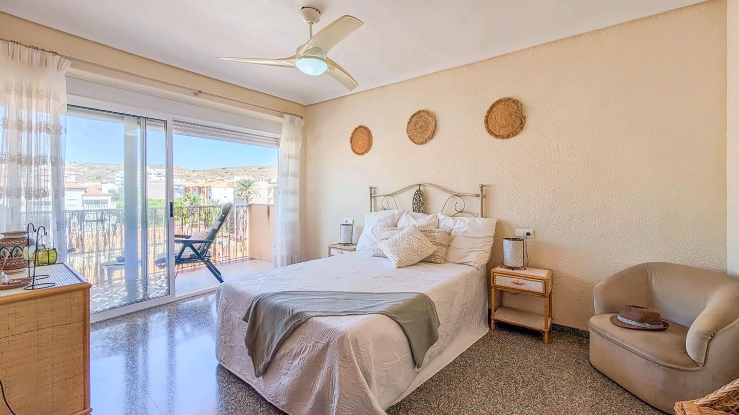 Piso en Venta en Santa Pola