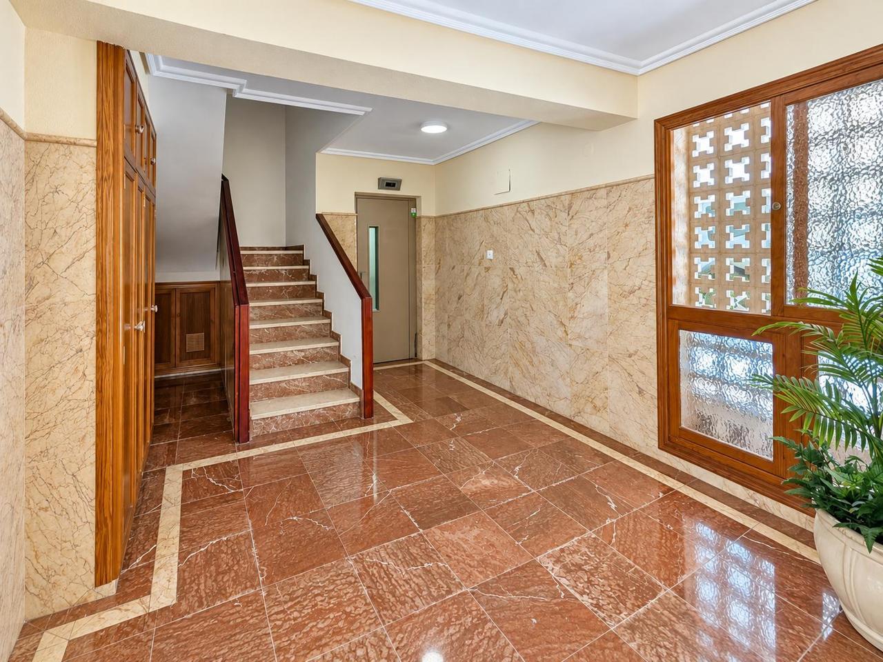 Piso en Venta en Santa Pola