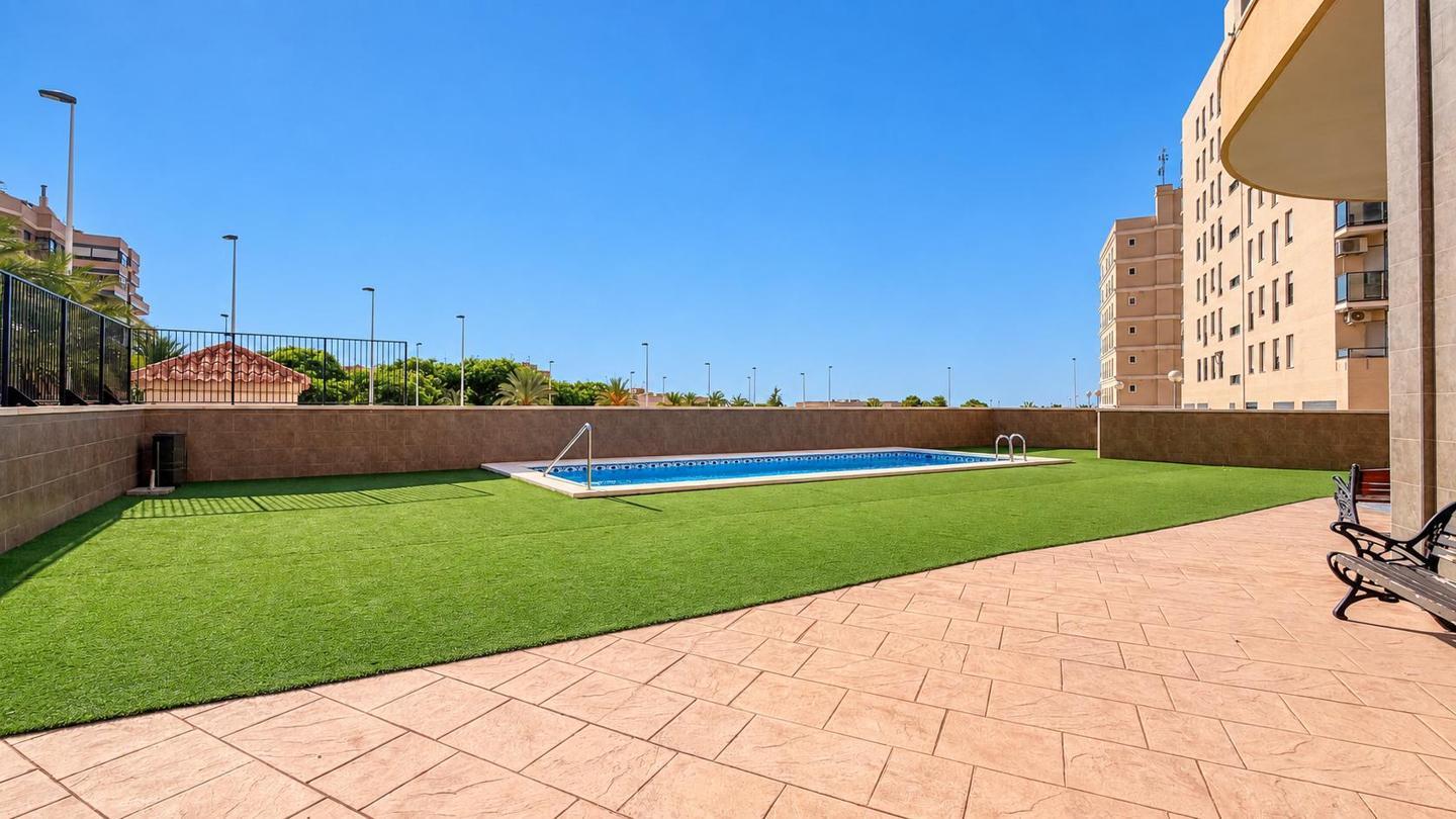 Flat for Sale in Elche