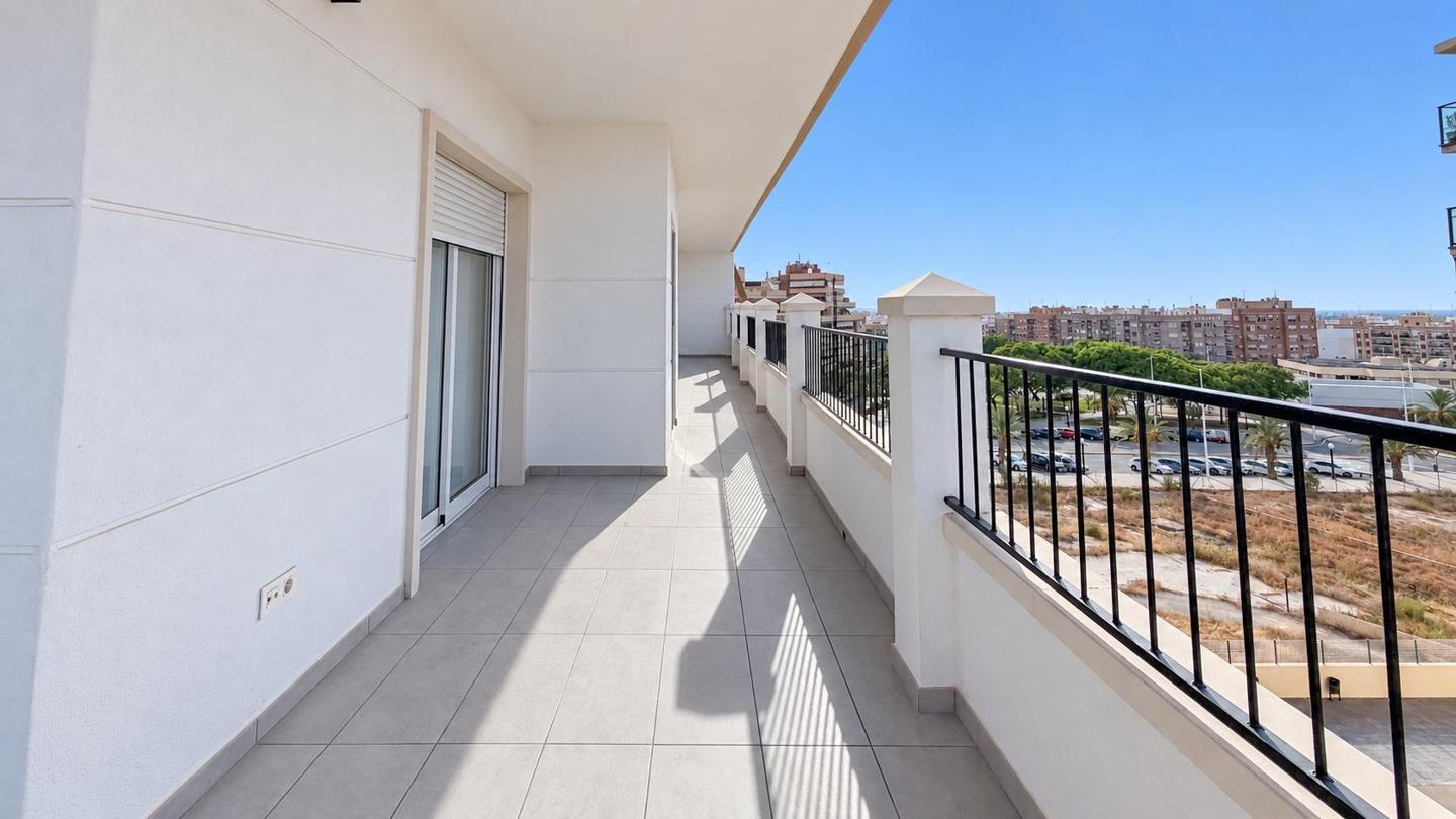 Flat for Sale in Elche