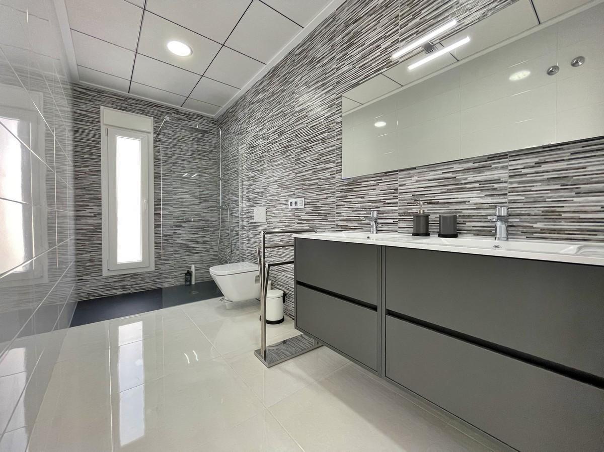 Villa for Sale in Rafal