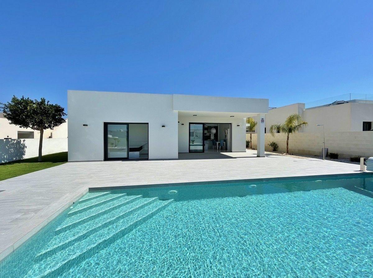 Villa for Sale in Rafal