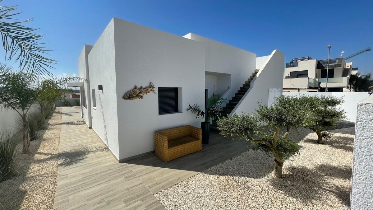 Villa for Sale in Rafal