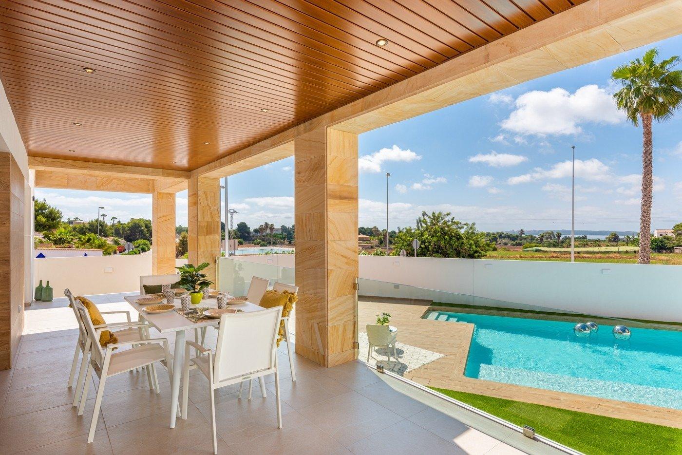 Villa for Sale in Rojales