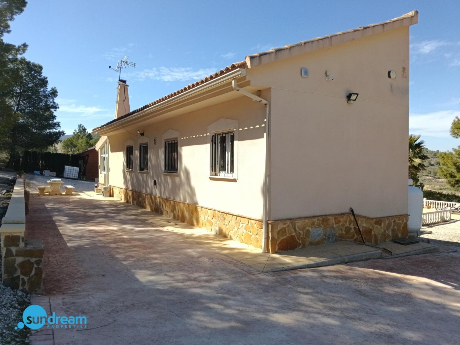 Villa for Sale in Abanilla