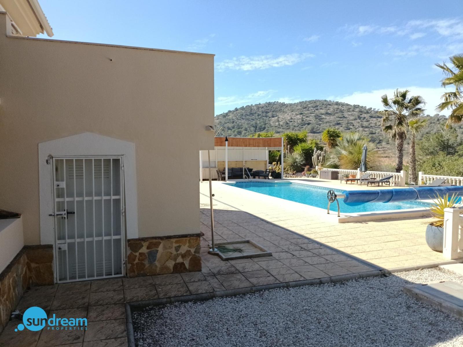 Villa for Sale in Abanilla