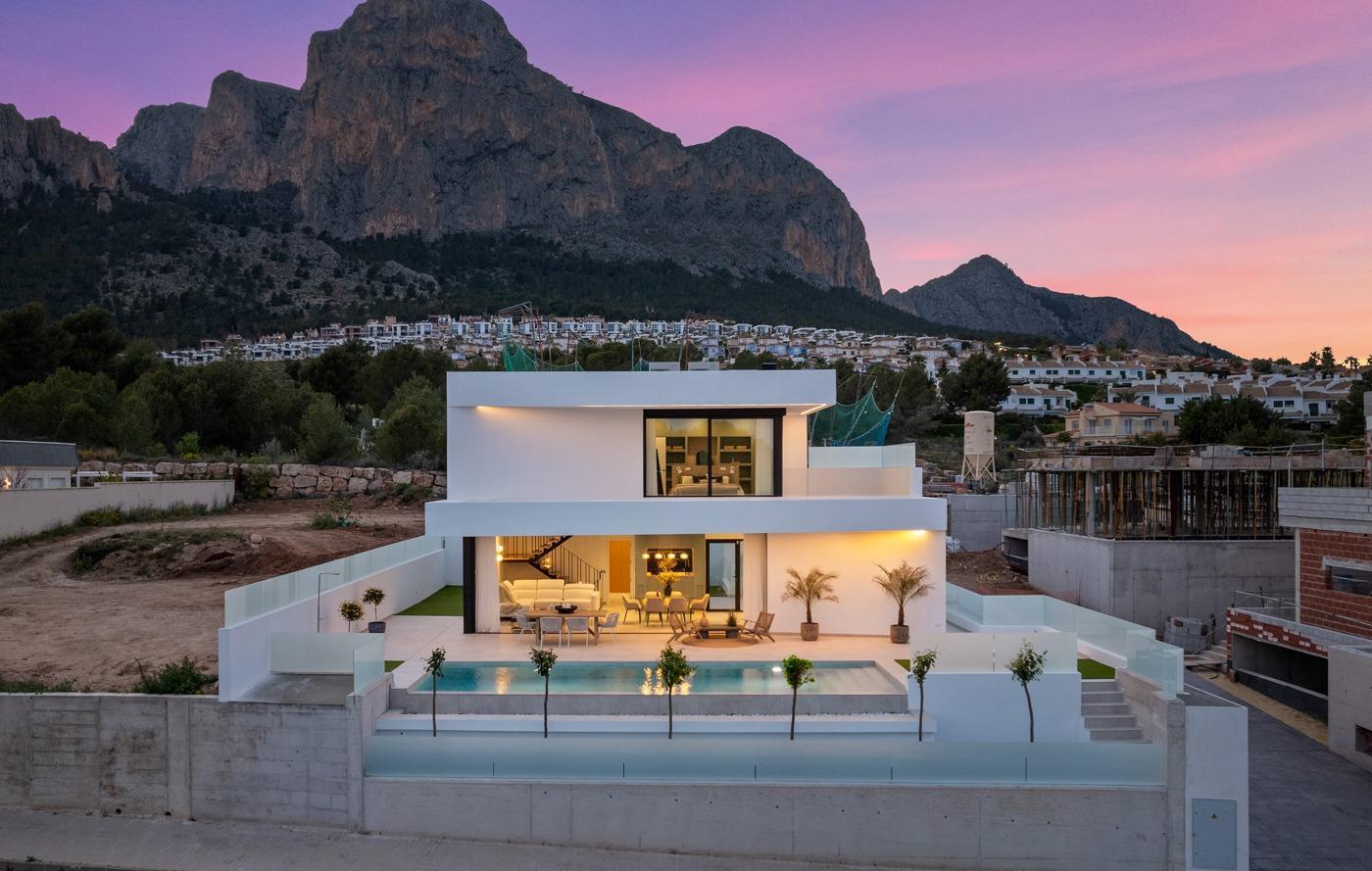 Villa en Venta en Polop