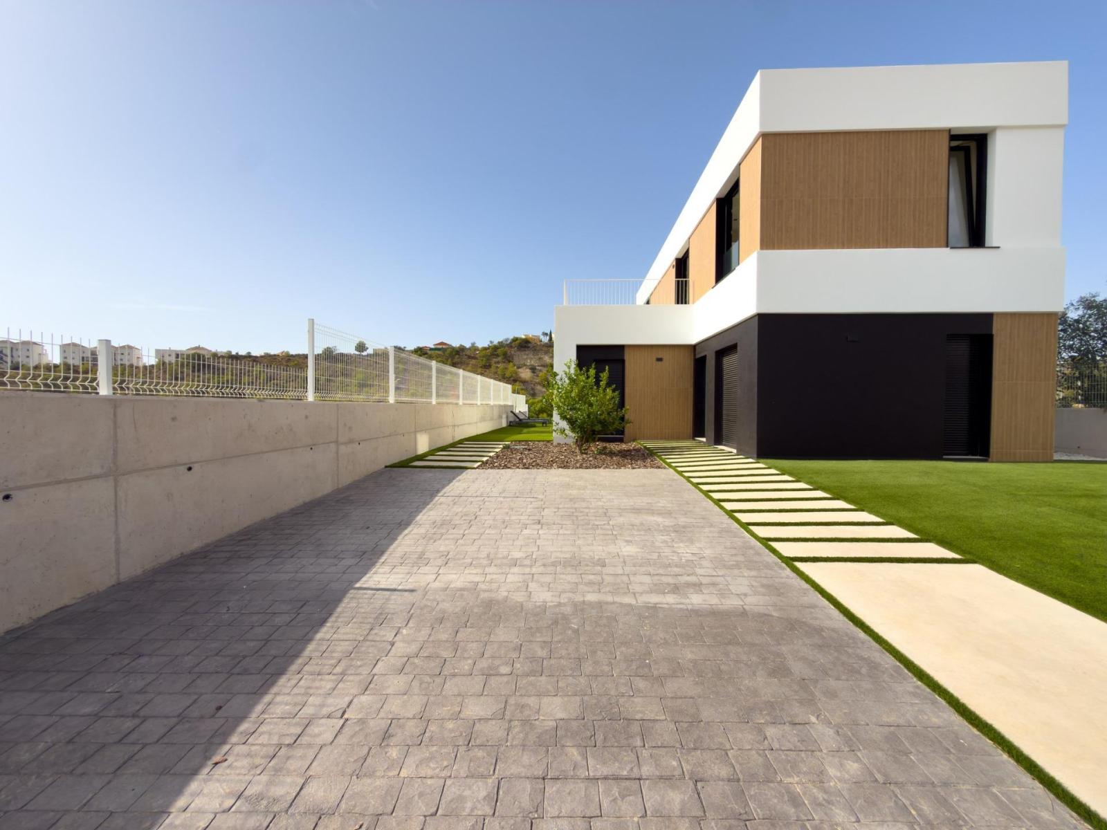 Villa for Sale in Finestrat