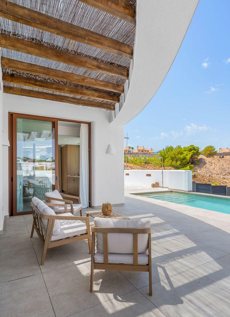 Villa for Sale in Algorfa