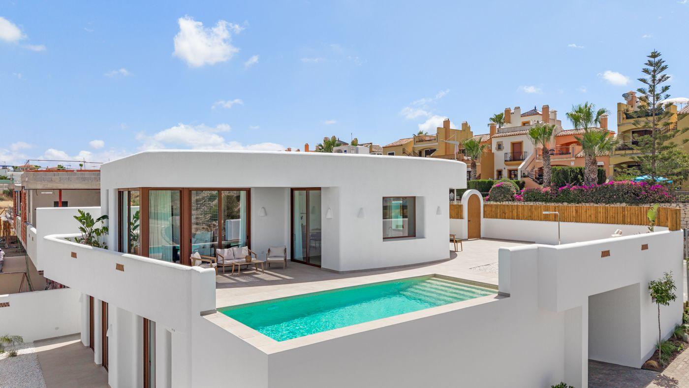 Villa for Sale in Algorfa