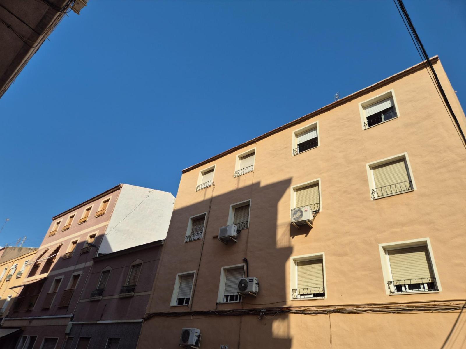 Flat for Sale in Elche
