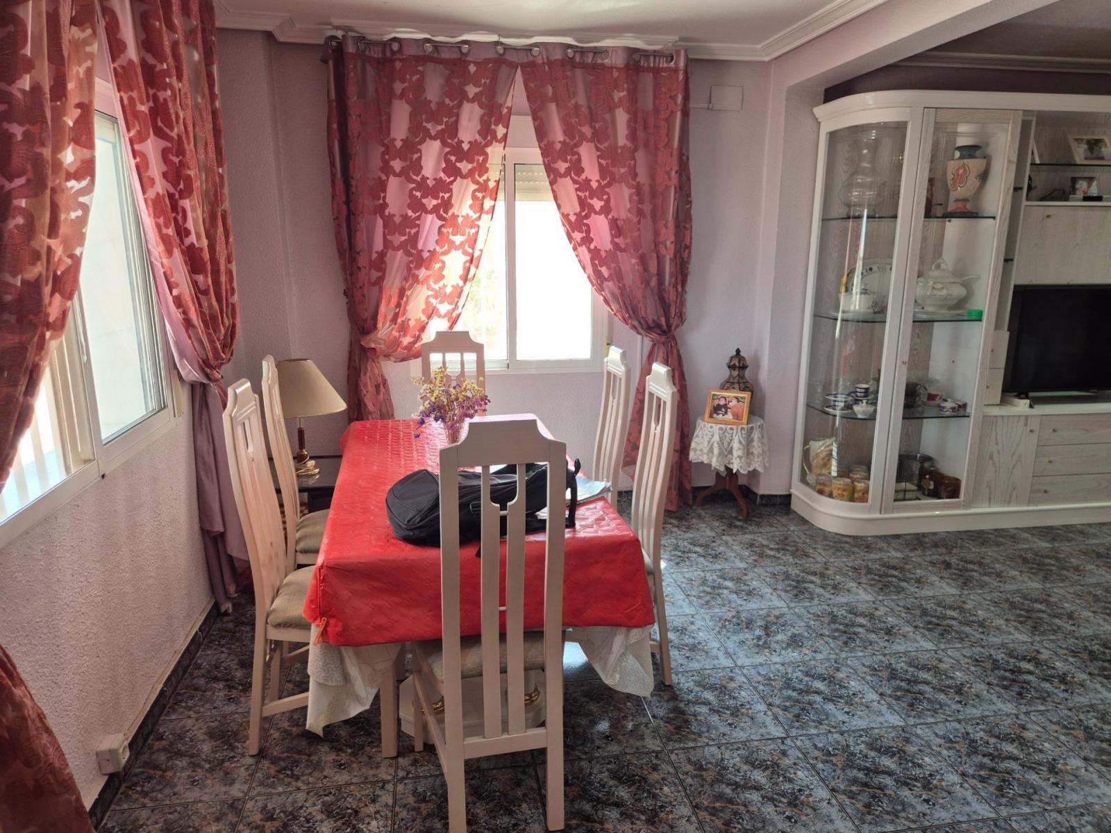 Chalet for Sale in Aspe