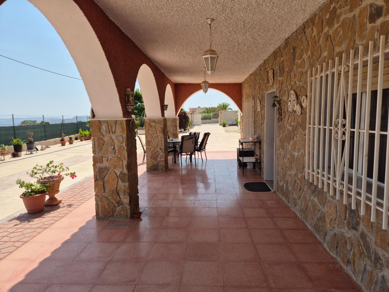 Chalet for Sale in Aspe
