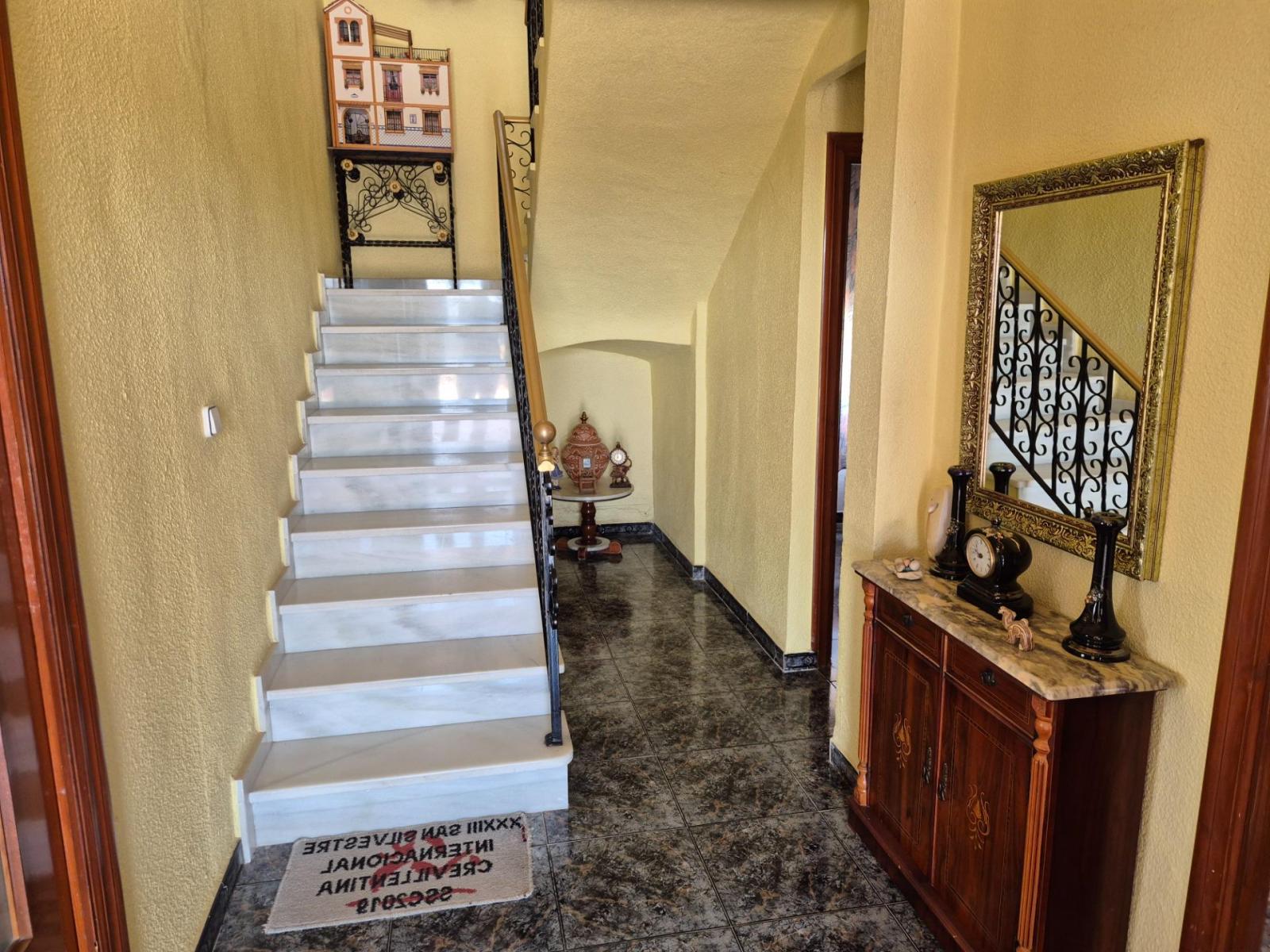 Chalet for Sale in Aspe