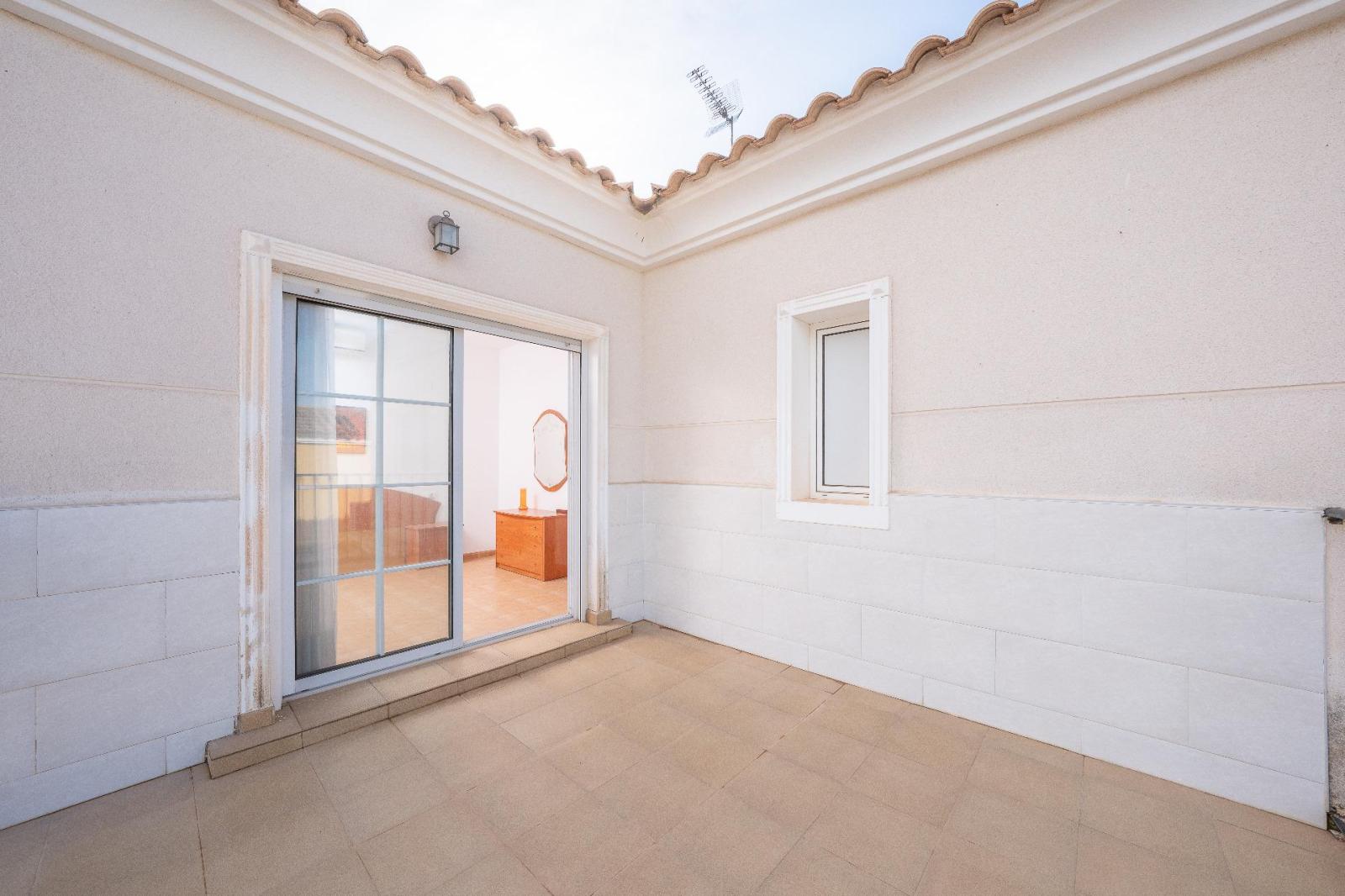 Chalet for Sale in Aspe