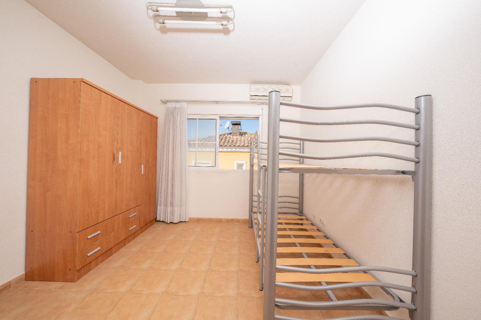 Chalet for Sale in Aspe